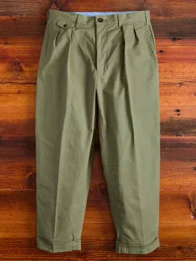 2-Pleat Twill Trousers in Olive