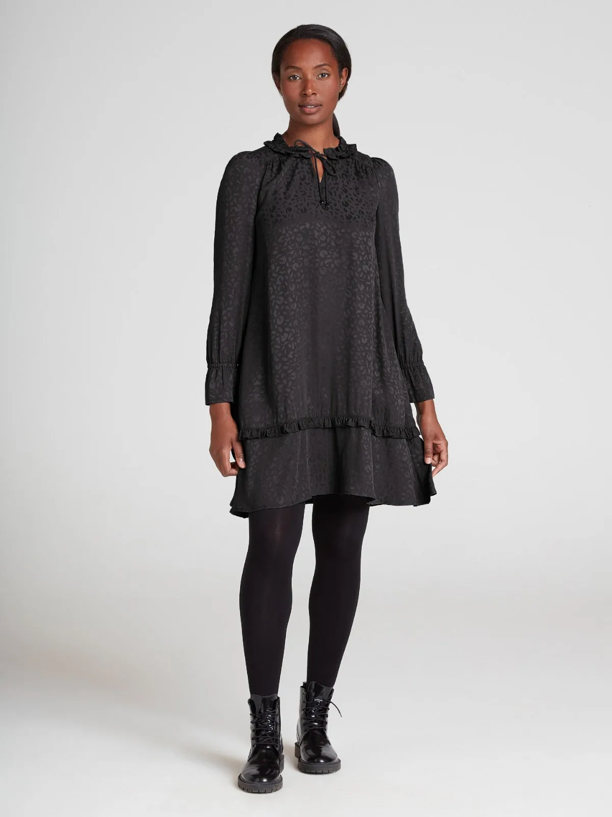 Aylin Lenzing™ Ecovero™ Shift Dress - Black