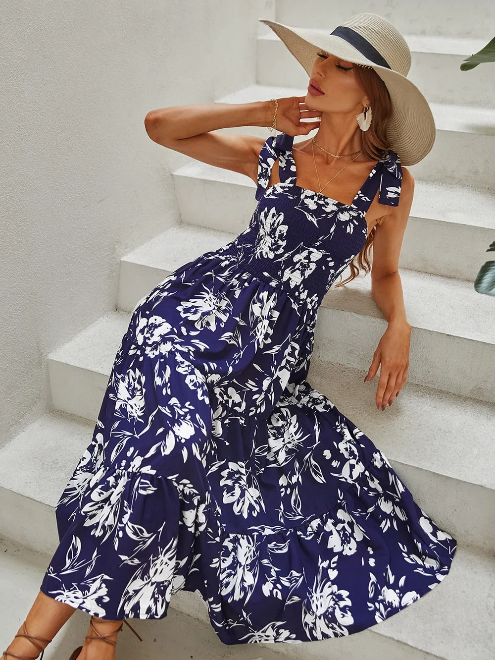 BerriesJam - 2024 Retro Cami Printed Navy Blue Maxi Dress