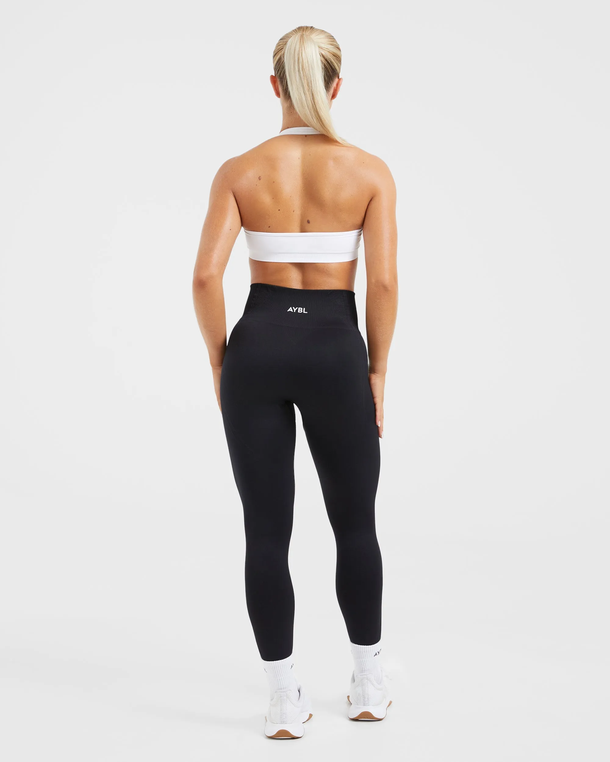 Essential Seamless Halterneck Sports Bra - White