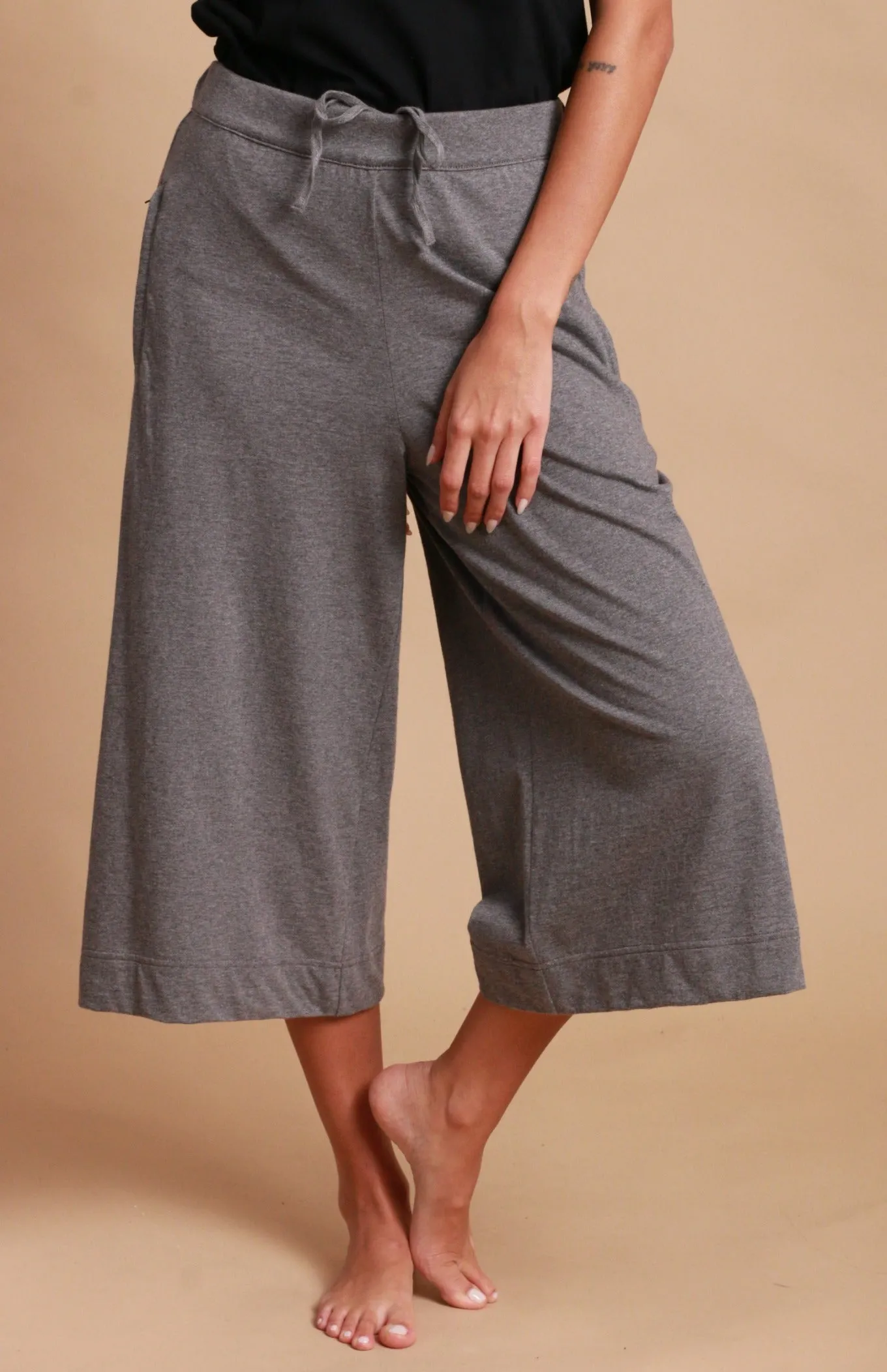 Women's Cropped Wide Leg Pants